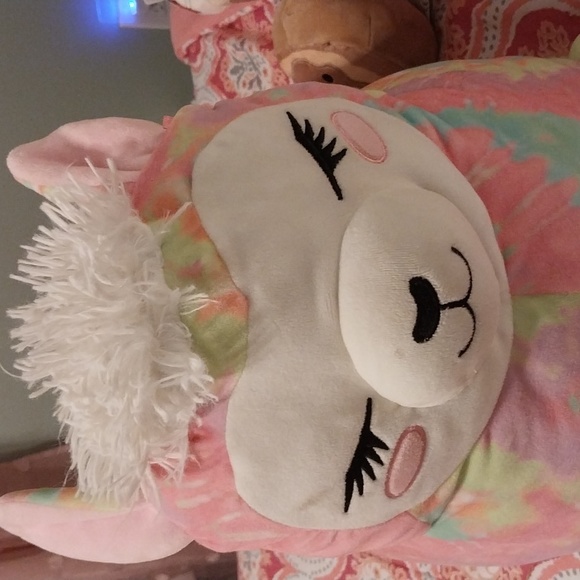 JUSTICE SQUISHMALLOW JUMBO  Josie the llama - Picture 2 of 4